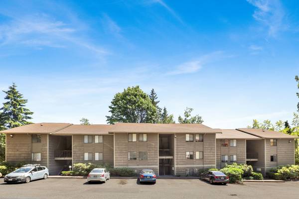 $1,700 / 2br - Two Bedrooms Close To WWU! (Bellingham)63935321202691120