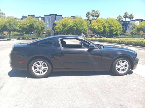 2013 FORD MUSTANG V6 - $9.791 (NORTH HOLLYWOOD)63469919834497123