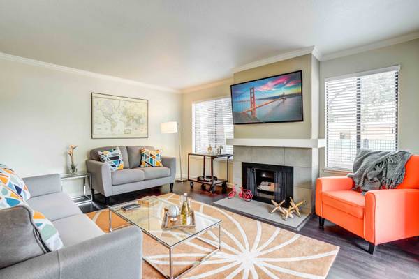 $3,150 / 2br - Walnut Creek CA, Fire Pit, 2/BD 1/BA (walnut creek)63413866248579124