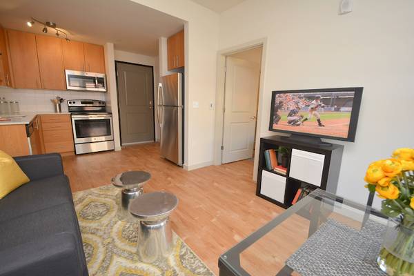 $1,495 / 1br - Amazing 1 Bed Available Soon at Piccadilly Flats! Call or Text Now! (SE Portland, SE Belmont, Buckman)63956353547523122