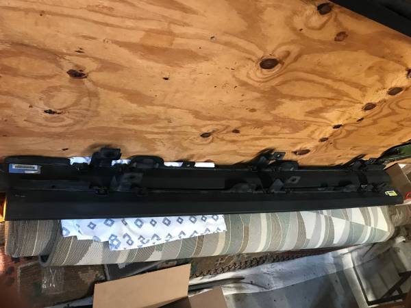 Jeep Wrangler JL  like new rock rails 1