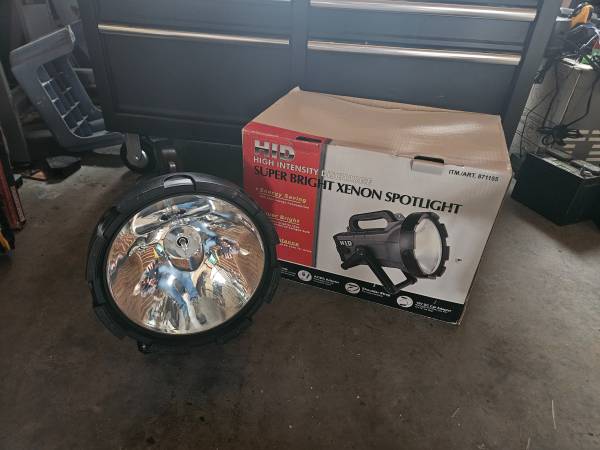 Large Portable High-Intensity Spotlight 1