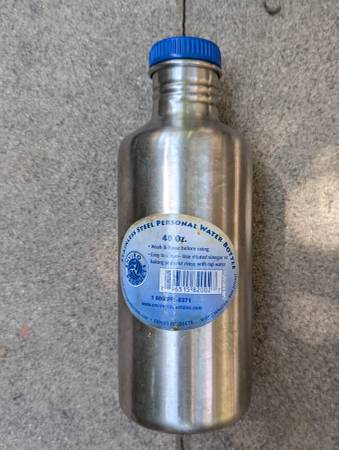 Botella de agua de acero inoxidable de 40 onzas - $15 (Santa Mónica)63471469050625120