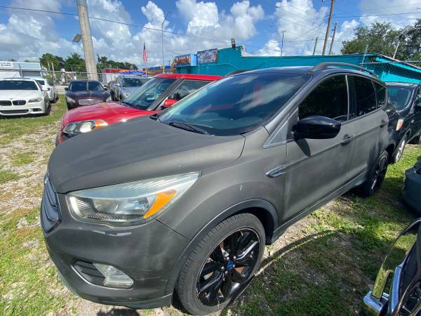 2017 Foed Escape 1