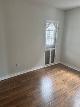 $4,200 / 3br - North End 3 Bed/1 Bath Apartment | Hanover St (North End)64295071057794123