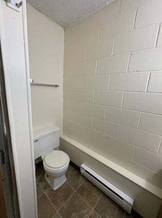 $750 / 2br - 589ft2 - 145 Broadway St. #4 - Disponible junio de 2026 (Eau Claire, WI)63845959821059123