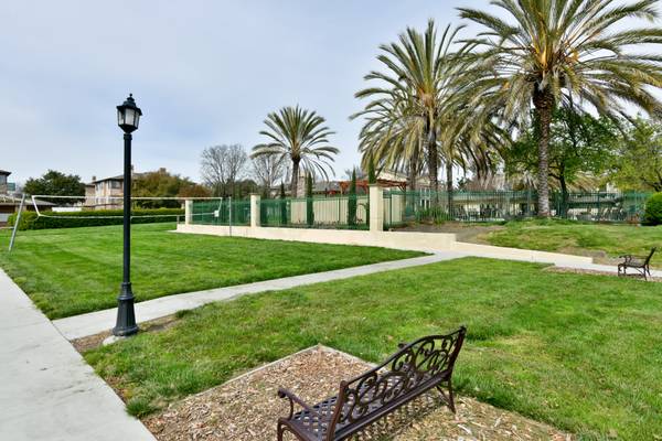 $2,677 / 1hab - 801ft2 - Lavadora y secadora de tamaño completo, ubicado en Dublin, 1/hab (dublin / pleasanton / livermore)63658013860225123