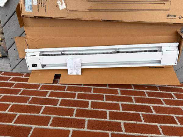 4-foot electric baseboard heater with thermostat 1