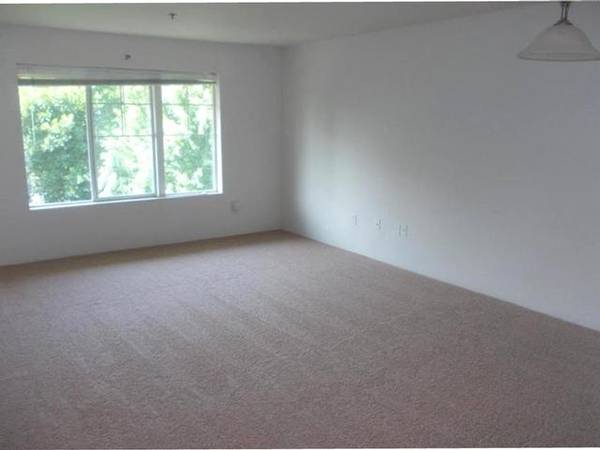 $953,953 / 1br - 625ft2 - Beautiful Clubhouse With Resident Activities (Kinsrow Avenue)63977277471619123