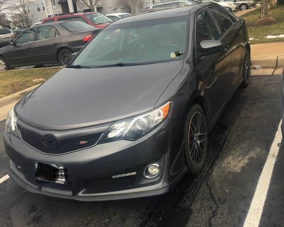 Toyota Camry 2014 - $16,500 (Herndon)636165780990731217