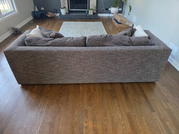 Couch/sofa 1