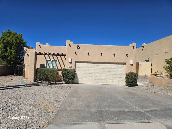COMPLETELY REFURBISHED 4 BED, 2.5 BATH 1