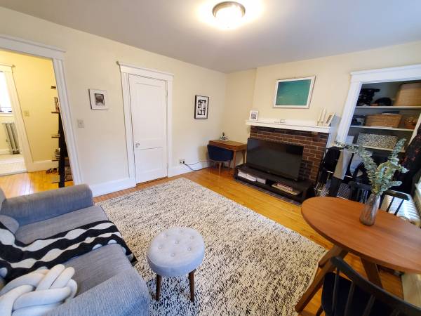 $2,575 / 1br - 725ft2 - ===▶▶ HIGH Ceilings ▶ Utilities Included! ▶ Sunny & Spacious ▶ NO FEE! (Harvard Square)63856339346947122