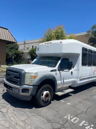 2013 Super duty Ford F-550 Eldorado - $6,900 (Northridge)63469919634177123