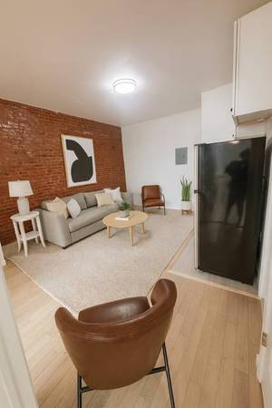 $600 / 1br - HABITACIÓN PRINCIPAL AMUEBLADA CERCA DEL CAMPUS DE UC BERKELEY (berkeley)63657880390019120