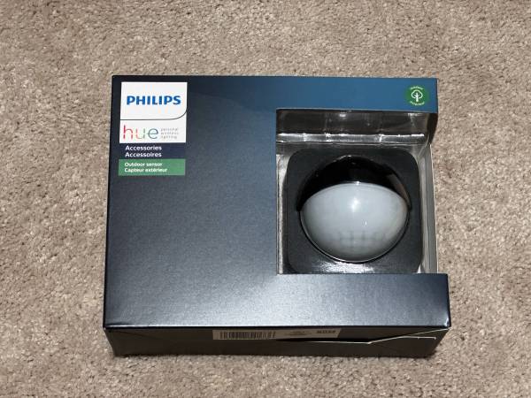 Phillips Hue Outdoor Motion Sensor 1
