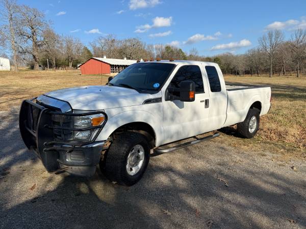 2012 Ford F-250 4x4 1