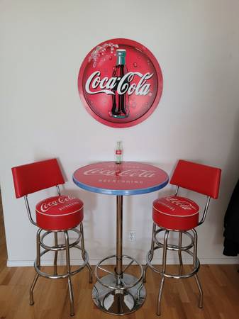 Coca-Cola  Pub Table Set w/ 2 stools. Retro/Classic 1