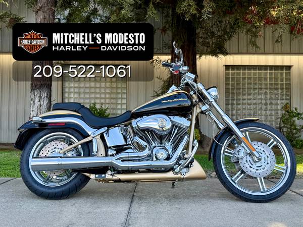 2003 Screamin' Eagle Deuce 1