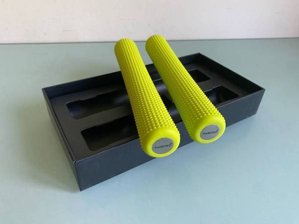 Naboso Sensory Sticks 2-Pound Hand Weights - Like New! - sporting