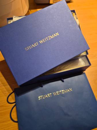 Stuart Weitzman luxury bags boxes pouches staging 1