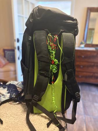 Mountain Warehouse backpack 1