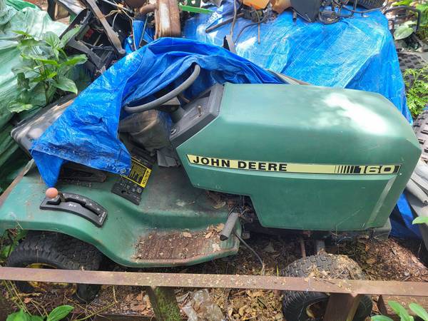 John deere 160 1