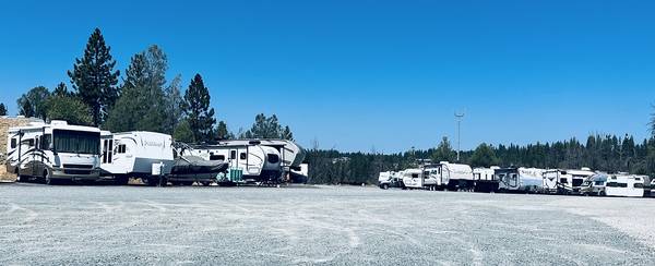 $95 ALMACENAMIENTO PARA TU BARCO, RV Y REMOLQUE DE VIAJE ESTE INVIERNO!! *NEVADA CO* (Grass Valley, Penn Valley, Truckee, Condado de Nevada)63844739499009120