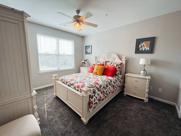 $1,830 / 3br - 1320ft2 - Ample Parking, Spacious Bathrooms, Private Patio or Balcony (98 Devonshire Dr, Scott Depot, WV)64010834349569121