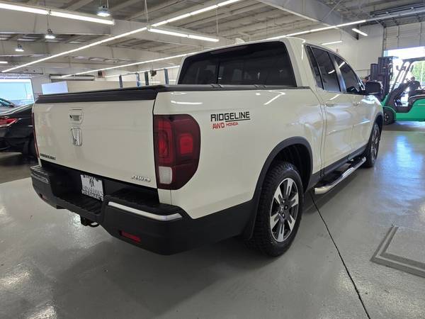 2019 HONDA Ridgeline RTL-T - $28,999 (#1 Selección de usados)63473531427203124