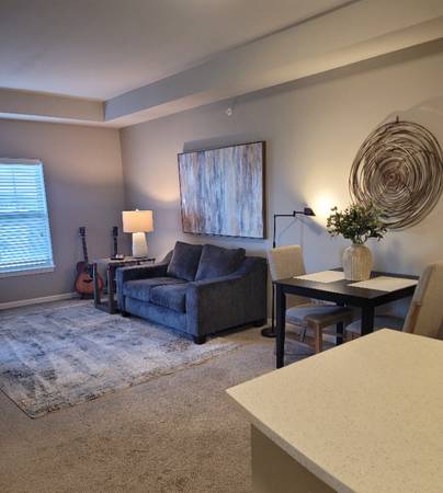 $2395.00 / 1br - FURNISHED 1BR/1BA, 864 sq ft, Entire Unit63968761026435122