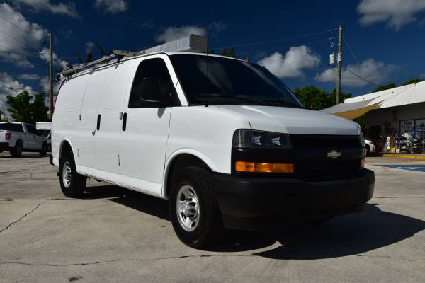 ** 2019 CHEVY EXPRESS 2500 * LADDER RACK * SHELVING * CLEAN CARFAX 1