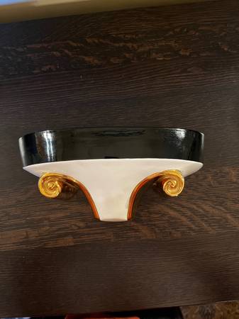 Art Deco Vintage Gilt Porcelain Wall Planter Sconce 1