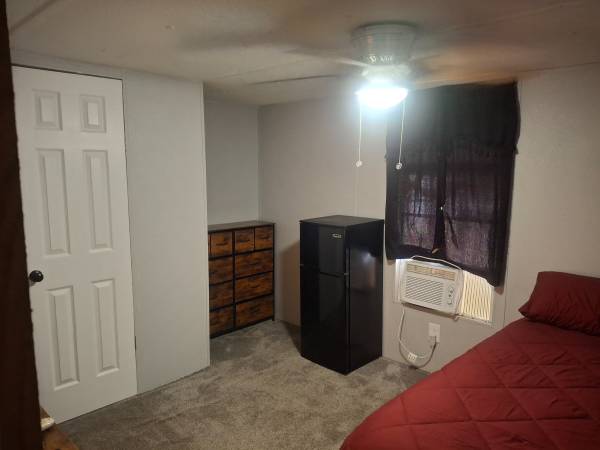 $150 / 1br - 1 habitación completamente amueblada (Belleview)63693484222851123