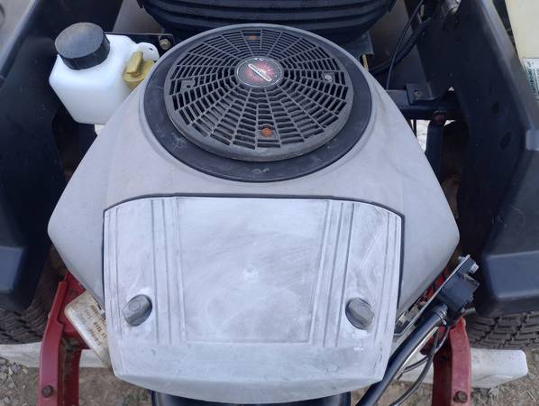 23 HP Briggs V-Twin zero turn riding mower engine 1