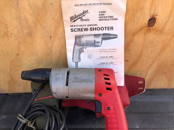Screw Shooter 1