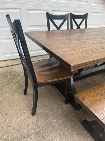 Farmhouse Table Set-Seats 6 With Bench and 4 Chairs - $440 (Columbia MO)63471025631363124