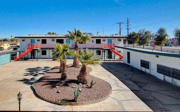$899 Social Areas with BBQ Grills, in Las Vegas NV, Studio (508 San Pablo Dr, #107, Las Vegas, NV)63859496234115120