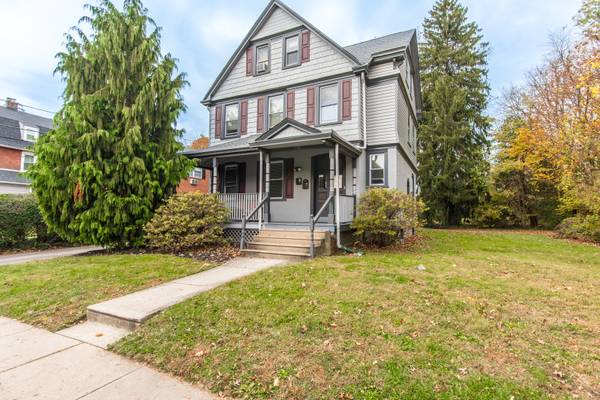 $975 / 4br - Looking for Roommates to Share 2nd & 3rd Floor of This Victorian Home (Ardmore,  Bryn Mawr, Haverford, Villanova, PA)64024499125633120