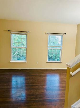 $1990.00 / 2br - 1212ft2 - End-Unit Novi Townhome | 2BR with Style, Comfort & Convenience63926727792003123