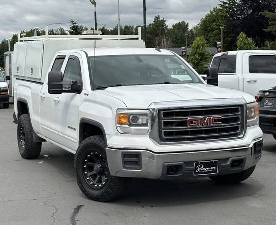 Camioneta GMC Sierra 1500 4x4 4WD SLE de cabina extendida 2014 - $18.380 (Dinsmore Auto Group Used Cars)63622961615361122