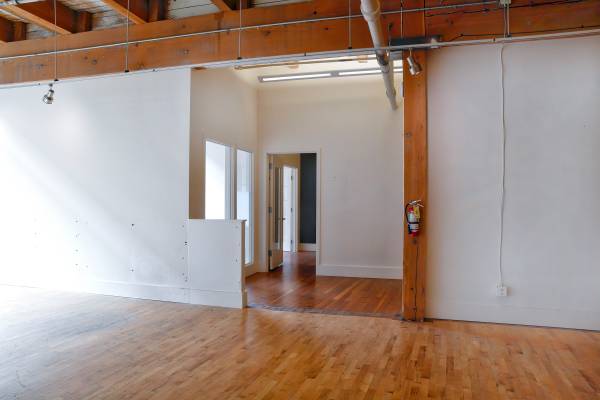 $3,672 / 1916ft2 - Northwest Work Lofts Suite M312 (Lower Queen Anne/Belltown)63884778882947121