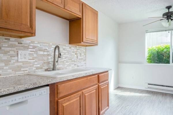 $1,450 / 2br - 1040ft2 - Tu próximo capítulo comienza ahora: espacios perfectos de 2 dormitorios y 2 baños. (Portland)63831536337795123
