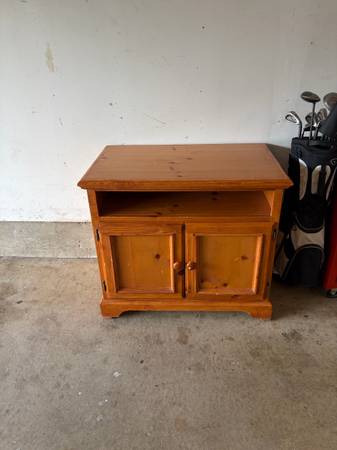 Free end table 1