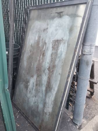 Patio door sliding glass panels, 1 fixed 1