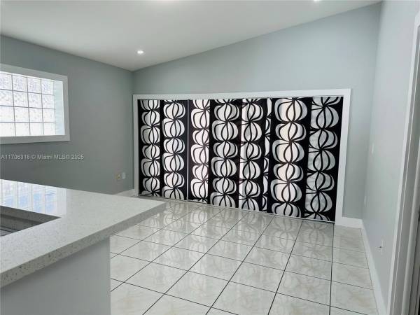 $3,200 / 3br - House for rent 3/2 (Miami)64001846296451124