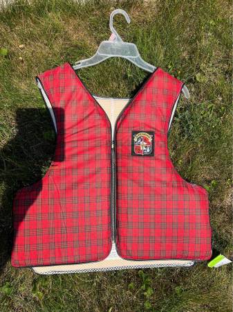 Boating Life Vest - Sterns - 2x Adult 1