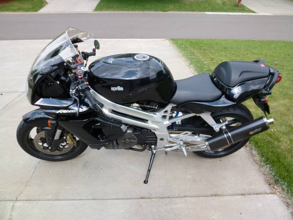 2001 Aprilia SL1000 Falco