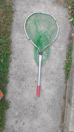 Vintage aluminum fishing net 1