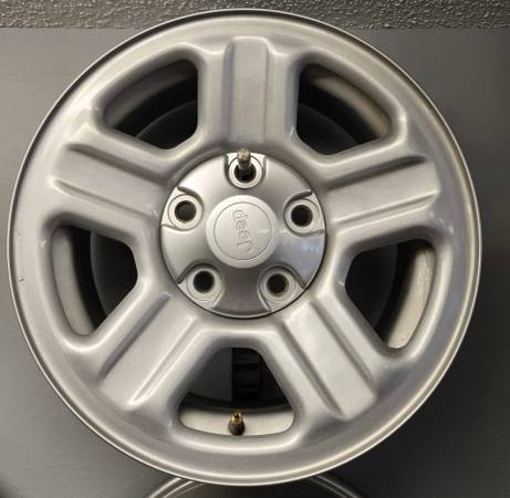 17" Jeep Wheels Take-Offs Set of 5 1
